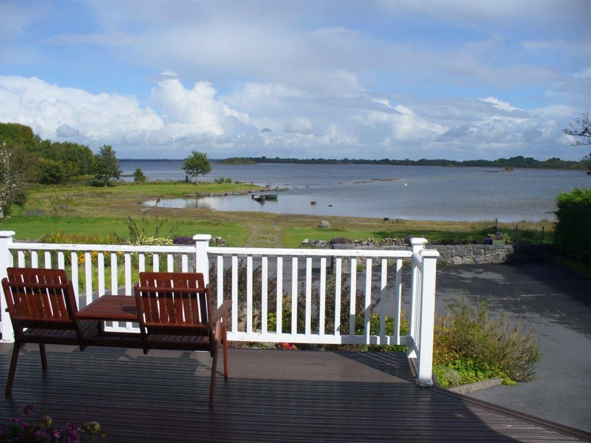 The Waterfront House Country Home Oughterard Kültér fotó